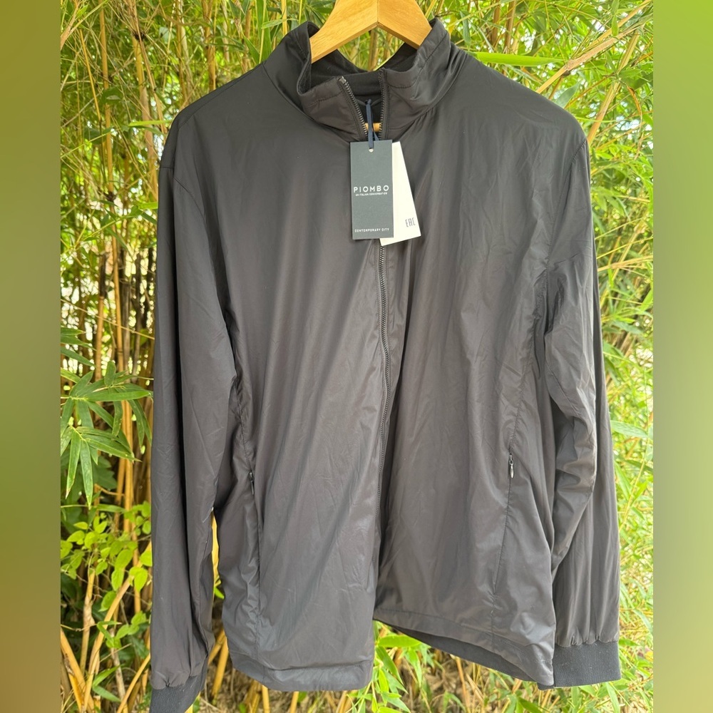 Piombo Men's Lightweight Windbreaker Jacket SZ. Large NWT